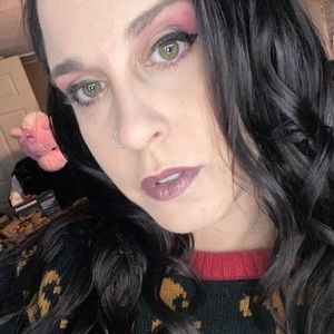 Meet your Posher, Karly